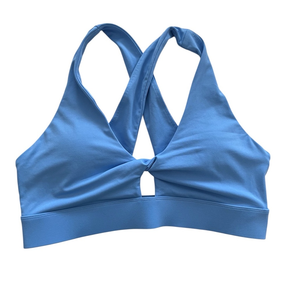 Fabletics Oasis Twist Medium Impact Sports Bra in Marina - Size XL